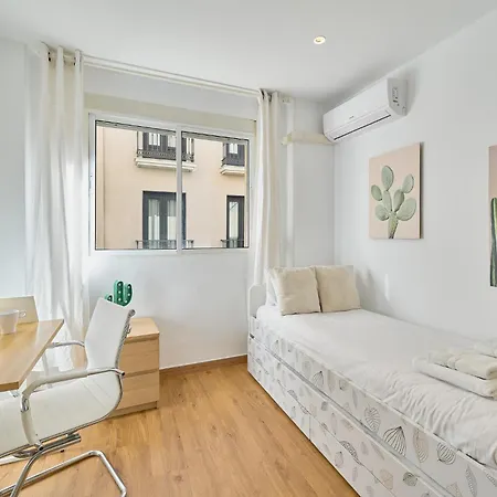 Green Home Malaga アパート マラガ